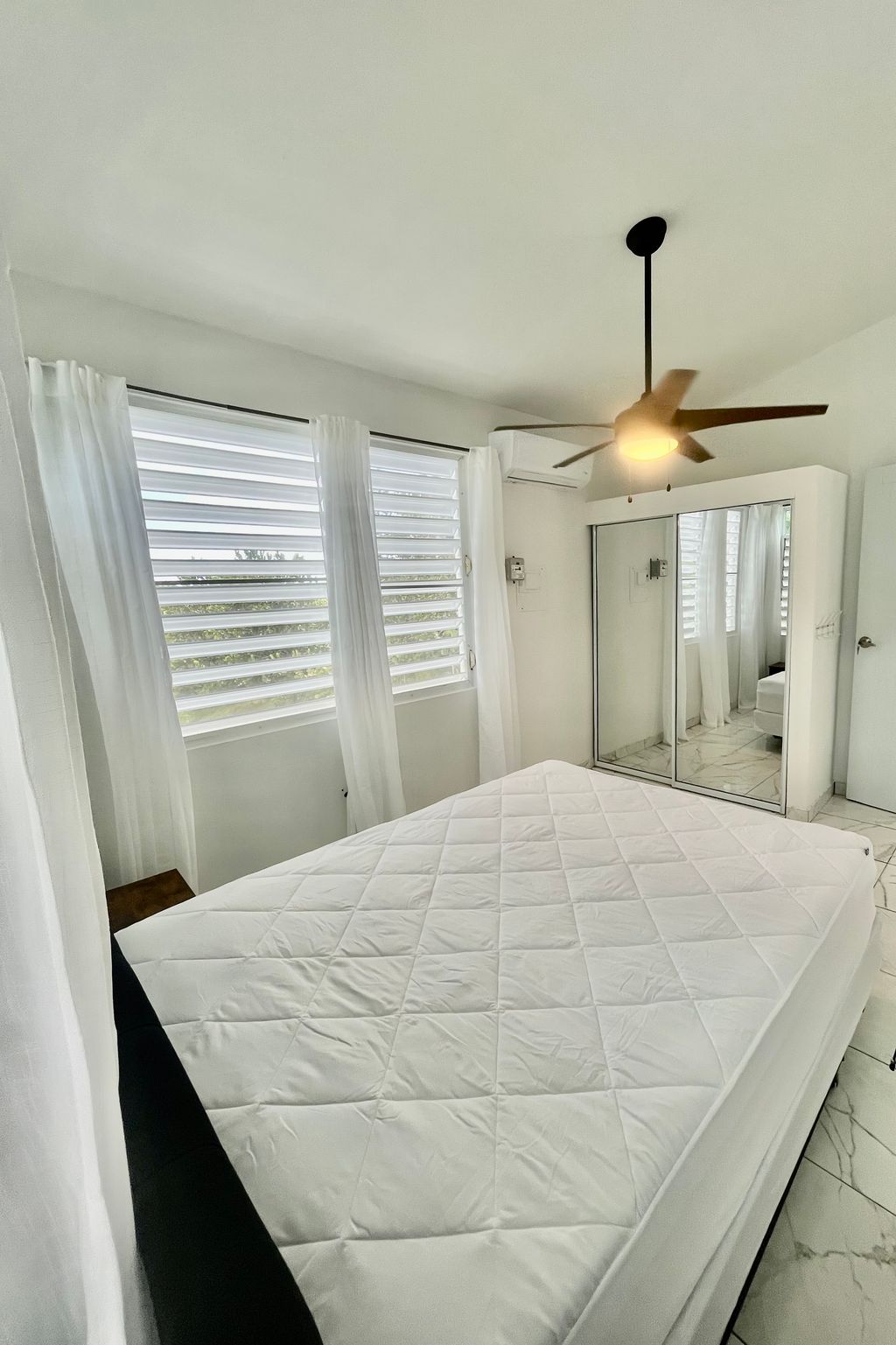 Top Twin, Sector Valle Escondido Bo Calvache Rincon 00677 PR