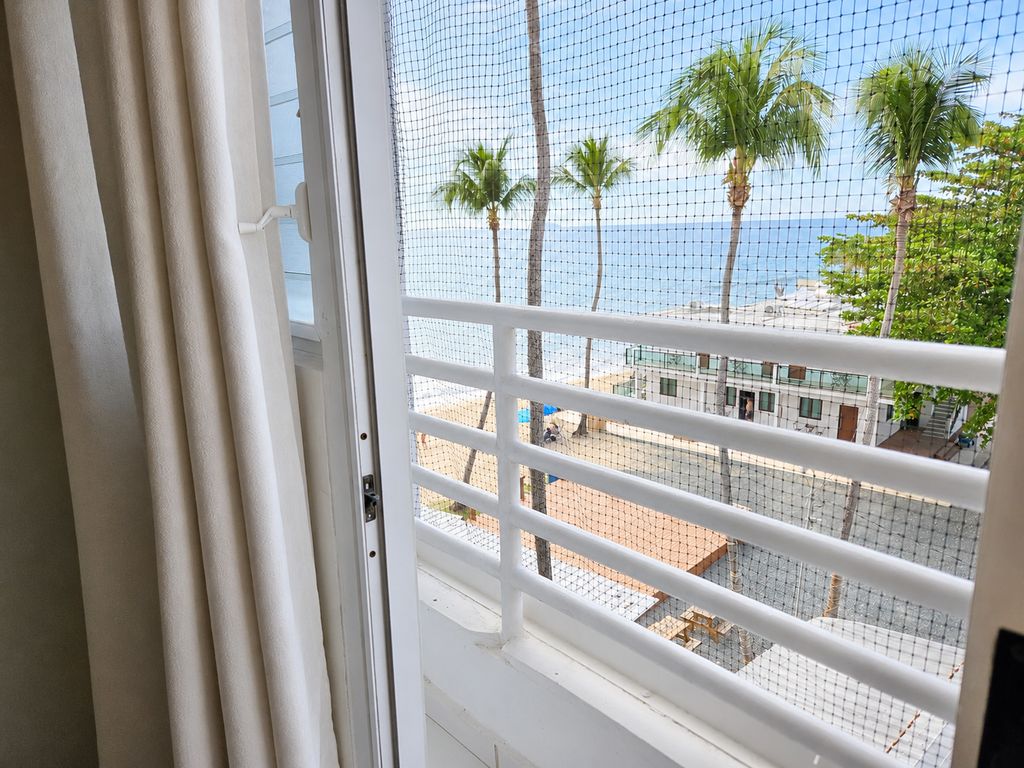 5C, Condominio Costa Corcega Rincon 00677 PR
