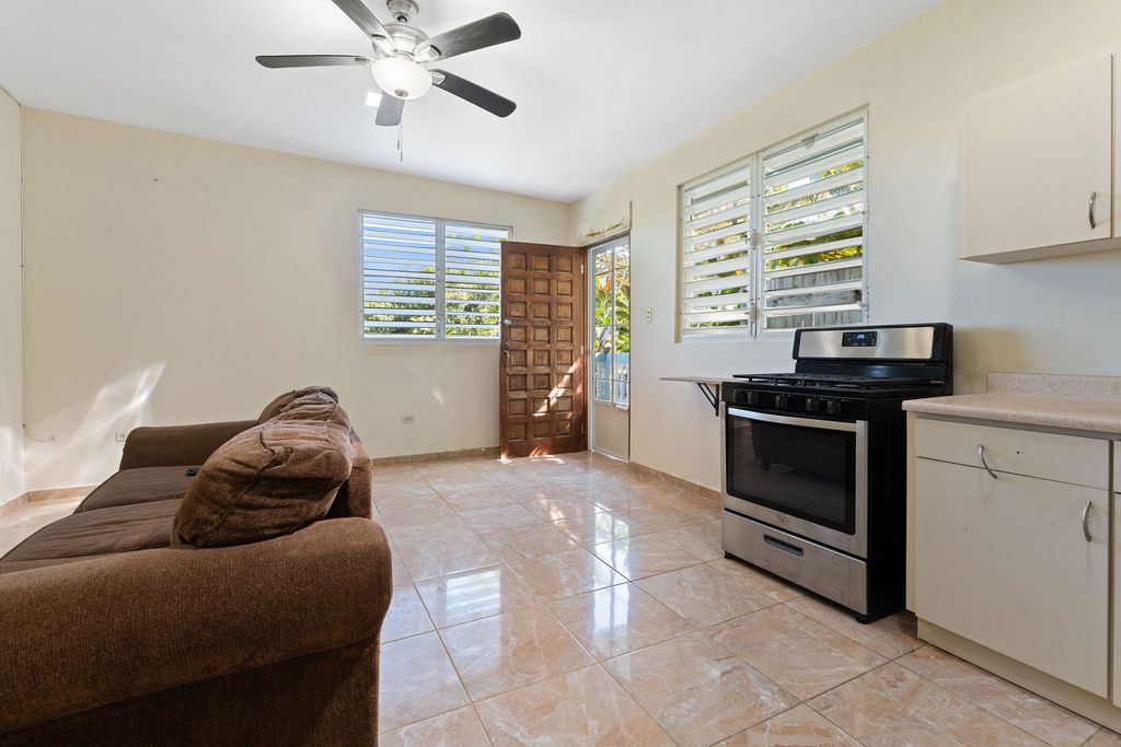 Bo Puntas- Carr 413 3.3 Int Calle Vista Linda, Rin Rincon 00677 PR