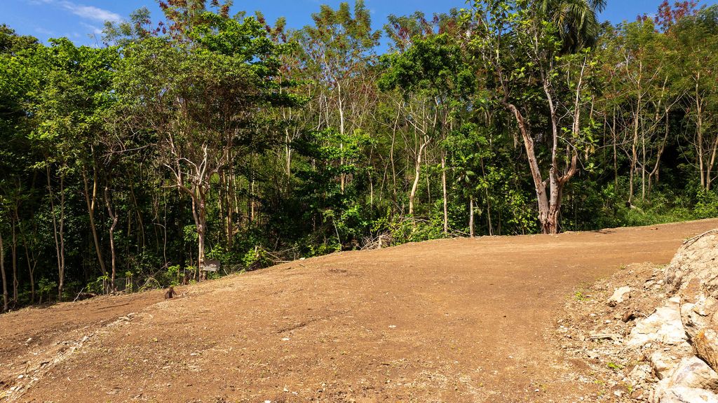 Bo Pueblo Carr 412 Km Hm 0.7 Rincon 00677 PR