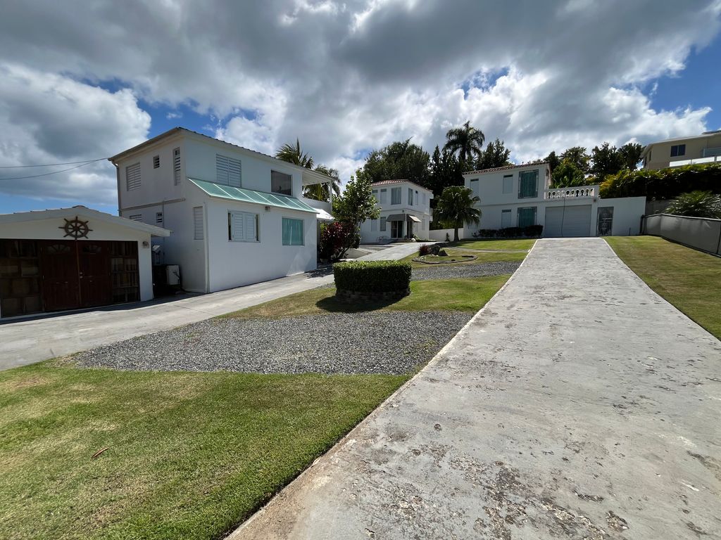 Skyview, Bo Calvache Valle Escondido Rincon 00677 PR
