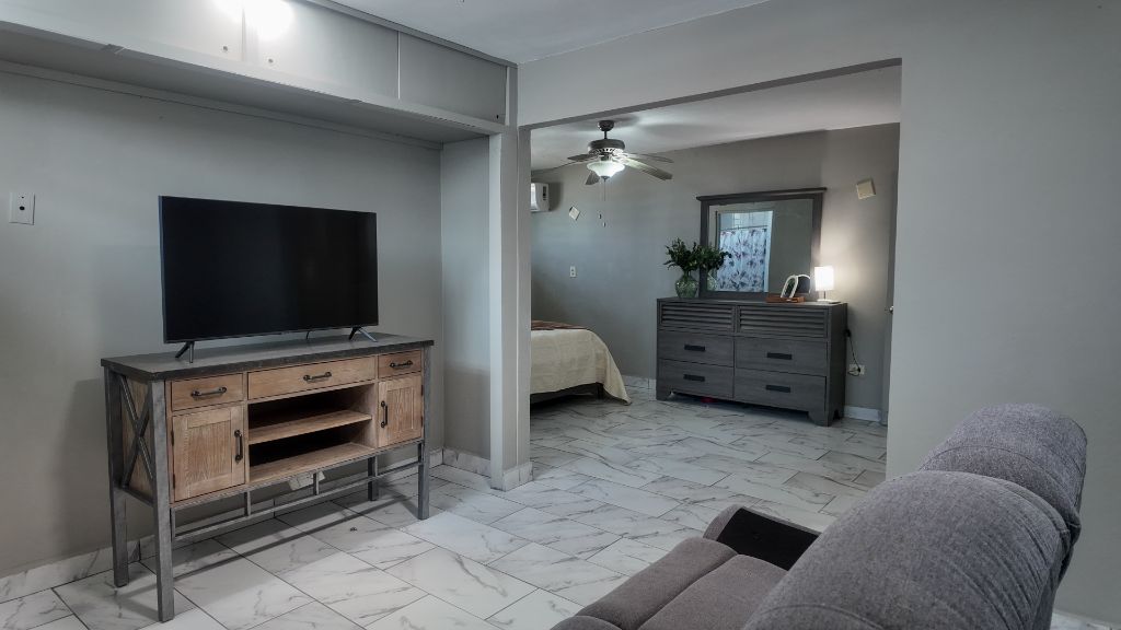 Urb Medina, Calle 5 F 23, Isabela - 7
