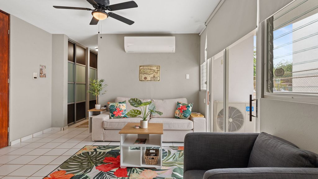 1 H, Condominio Costa Corcega Apt 1h- Bo Corcega Rincon Rincon 00677 PR