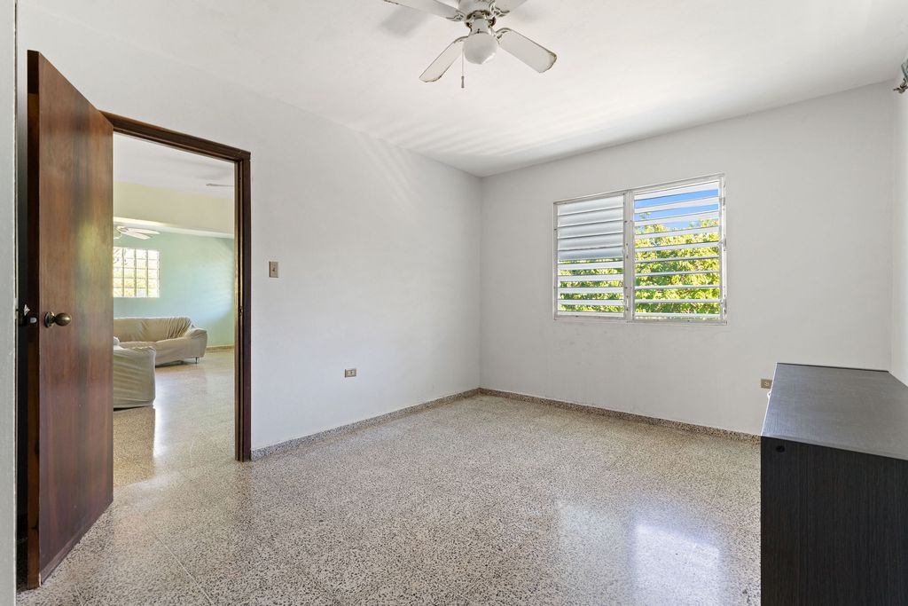 Bo Puntas- Carr 413 3.3 Int Calle Vista Linda, Rin Rincon 00677 PR