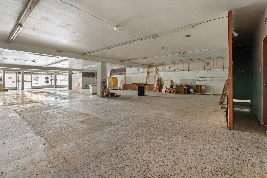 Calle La Paz  Bo Pueblo Aguada 00602 PR