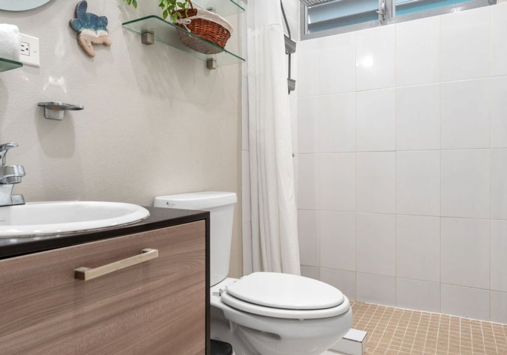 9, Bo. Carrizales- Carr 441 Sea Beach Villas Aguada 00602 PR