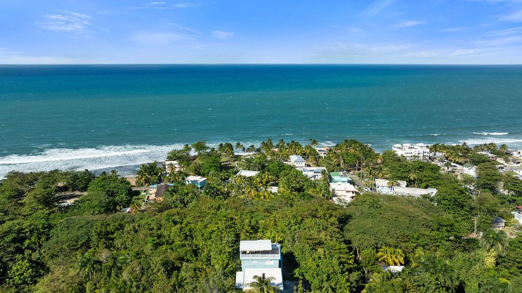 Bo Puntas- Carr 413 3.3 Int Calle Vista Linda, Rin Rincon 00677 PR
