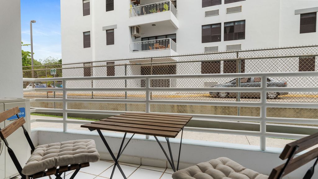 1 H, Condominio Costa Corcega Apt 1h- Bo Corcega Rincon Rincon 00677 PR