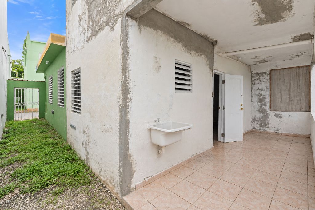232, Bo Pueblo Calle Marina, Aguada - 4