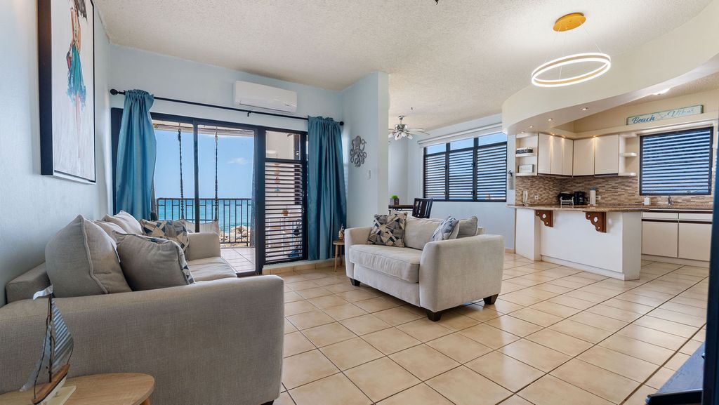 1E, Condominio Victoria Del Mar Rincon 00677 PR