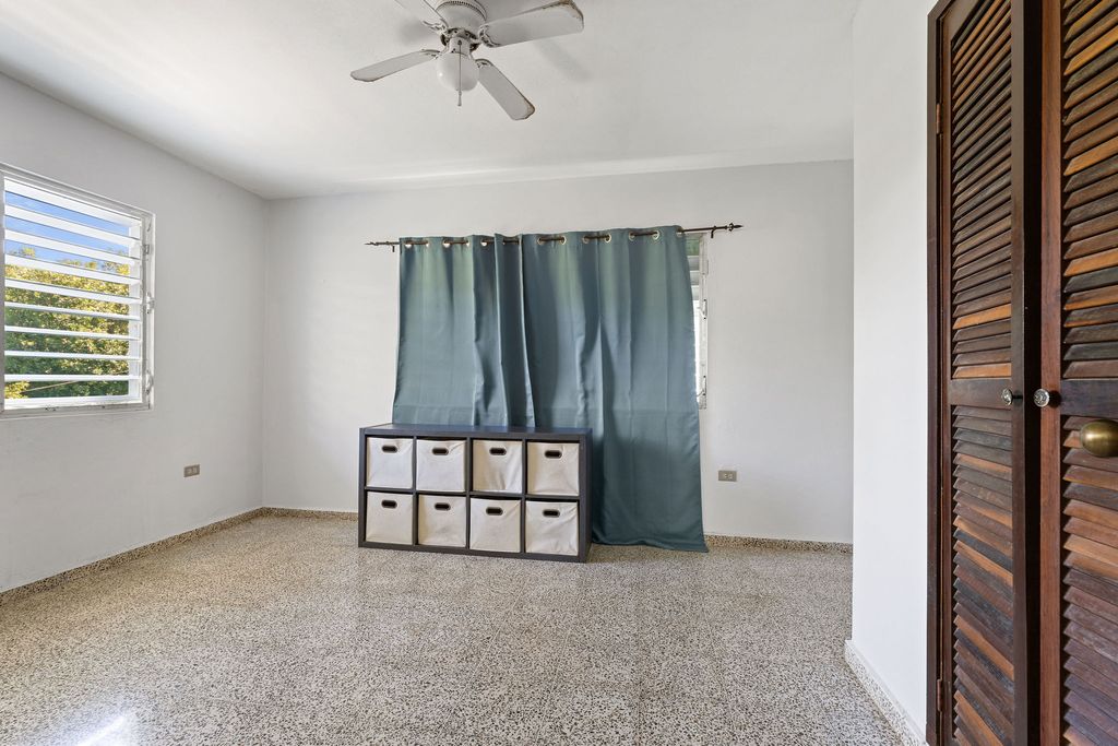 Bo Puntas- Carr 413 3.3 Int Calle Vista Linda, Rin Rincon 00677 PR