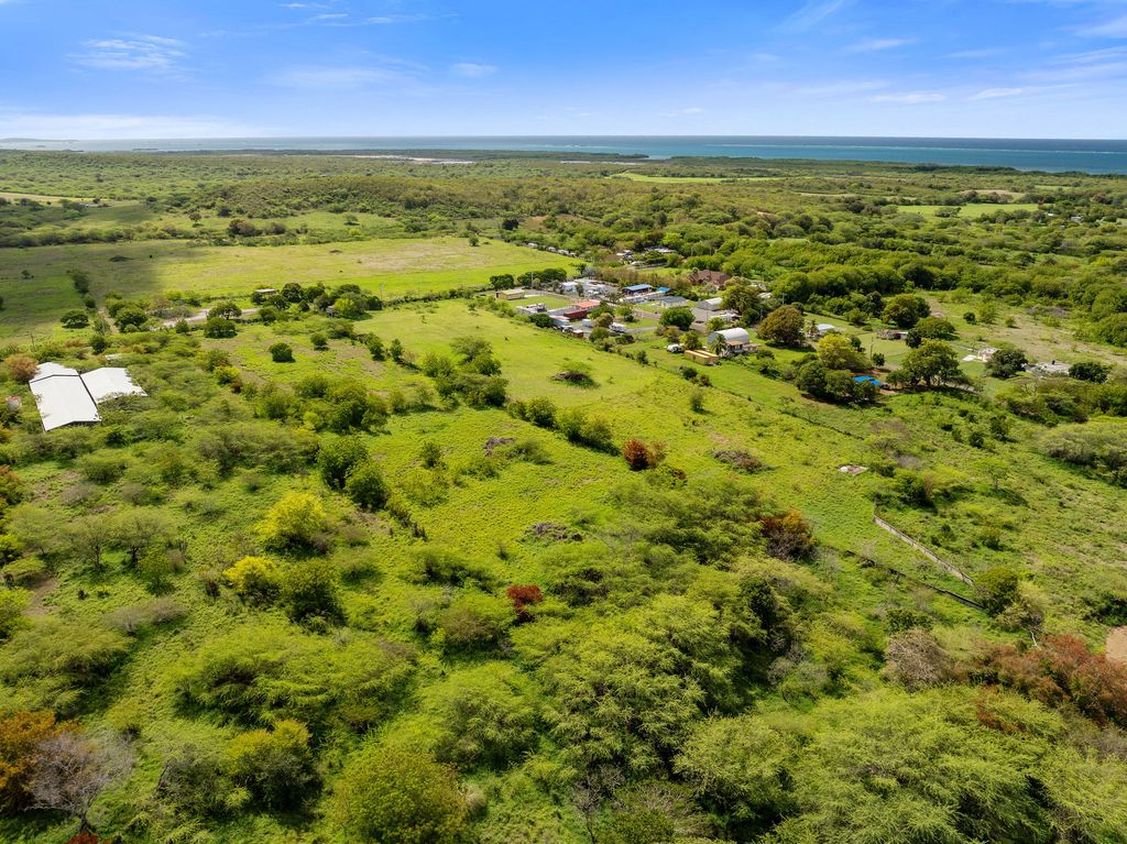 Carr 303 Km 2.6  Bahia Pitahaya, Cabo Rojo P.r. 00, Cabo Rojo - 7