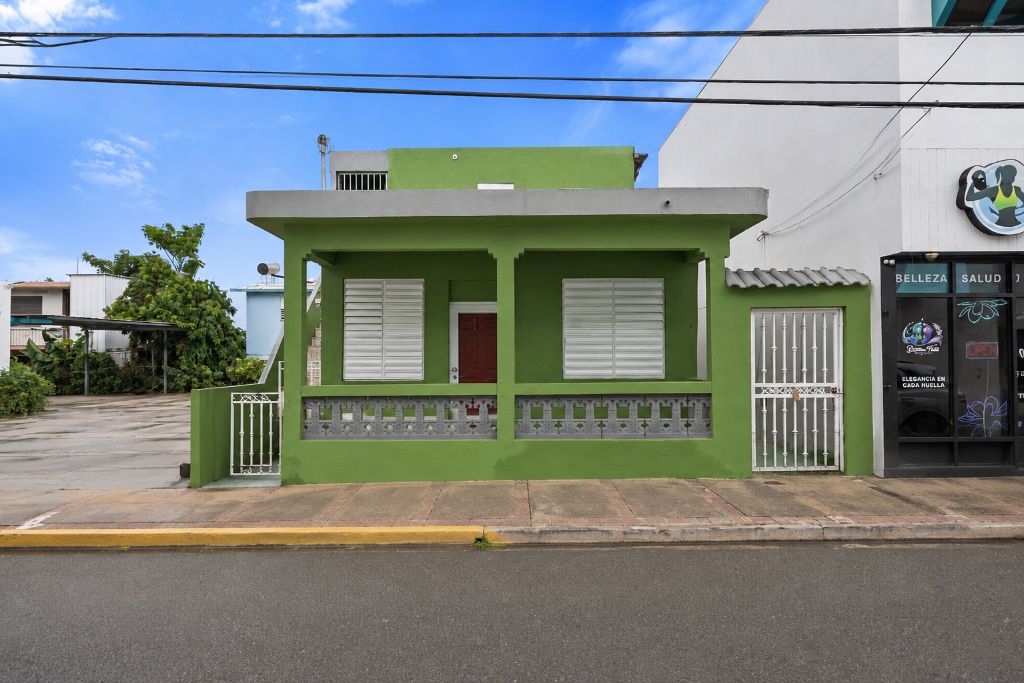 232, Bo Pueblo Calle Marina, Aguada - 1