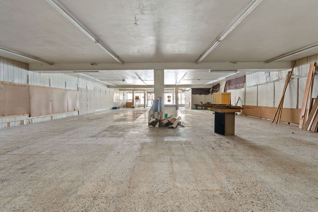 Calle La Paz  Bo Pueblo Aguada 00602 PR