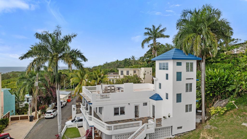 Carr 413 Int Calle Vista Nuclear Rincon 00677 PR