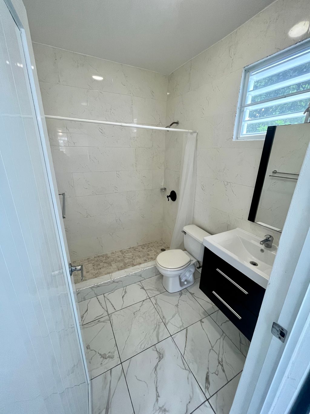 Top Twin, Sector Valle Escondido Bo Calvache Rincon 00677 PR