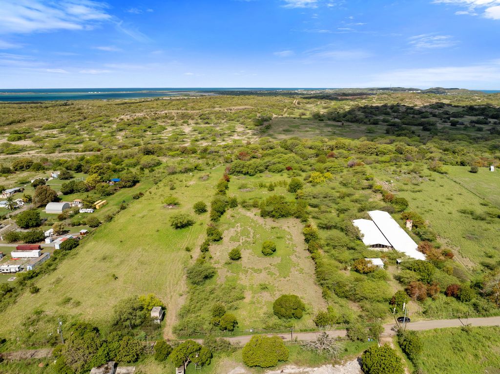 Carr 303 Km 2.6  Bahia Pitahaya, Cabo Rojo P.r. 00, Cabo Rojo - 15