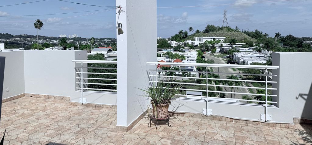 2 Ave Las Cumbres, Ph Cond La Ciudadela Guaynabo 00969 PR