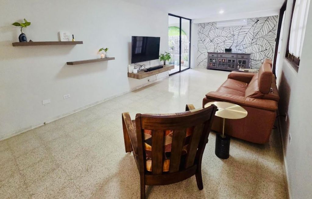 B2, Calle 6a, Victor Bragger, Guaynabo - 7