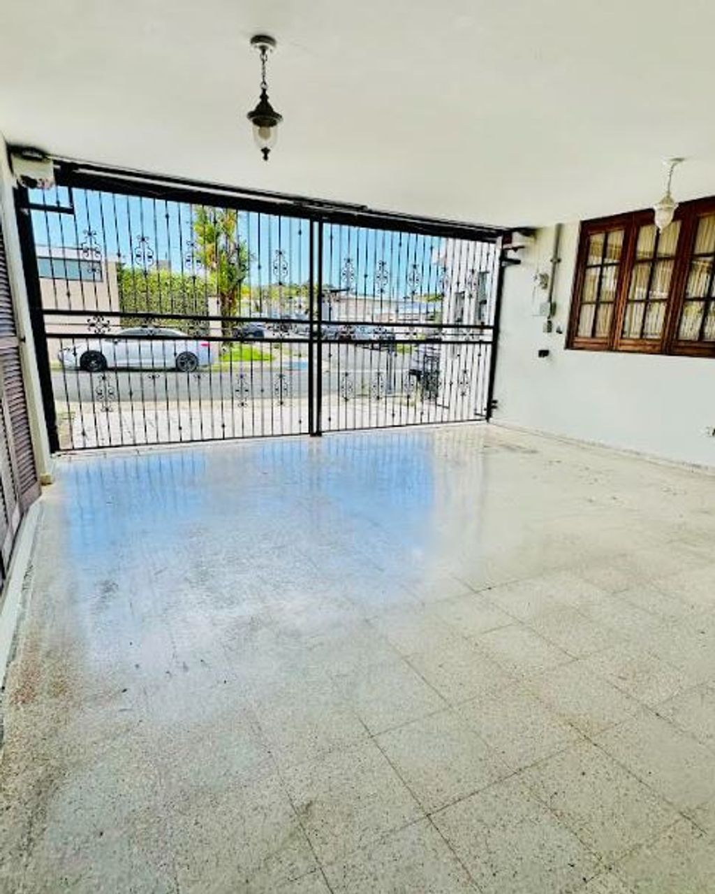 B2, Calle 6a, Victor Bragger, Guaynabo - 11