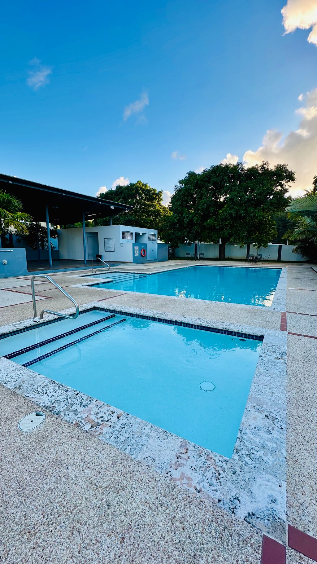 101 , Park East Bayamon 00961 PR