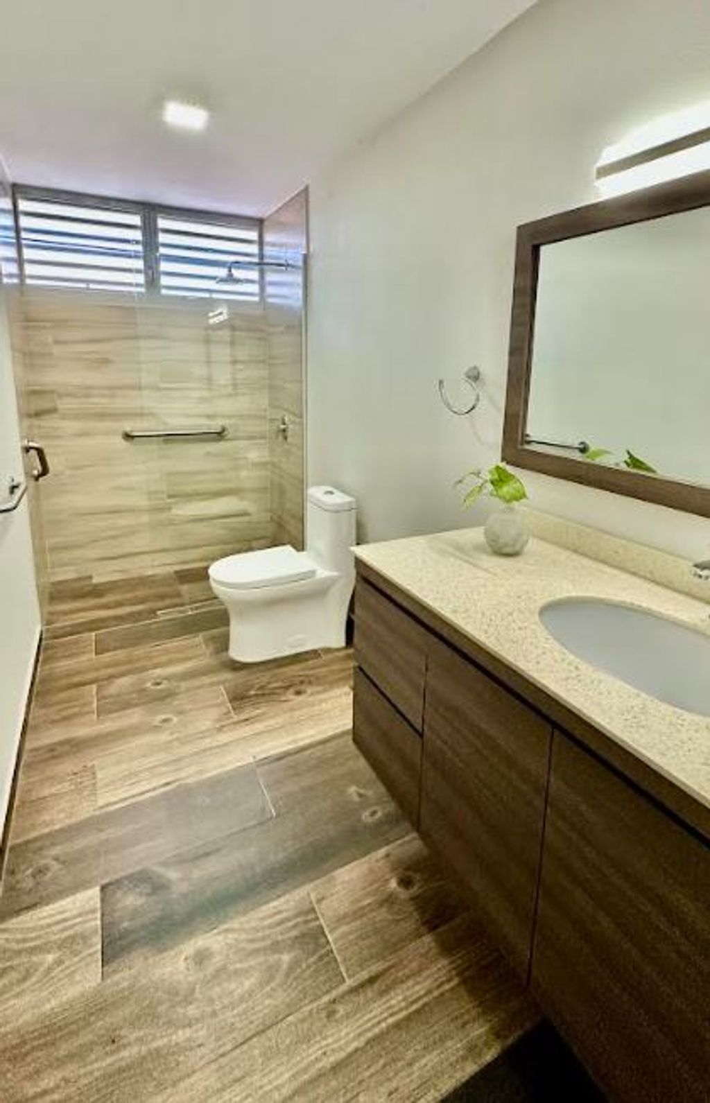 B2, Calle 6a, Victor Bragger, Guaynabo - 8