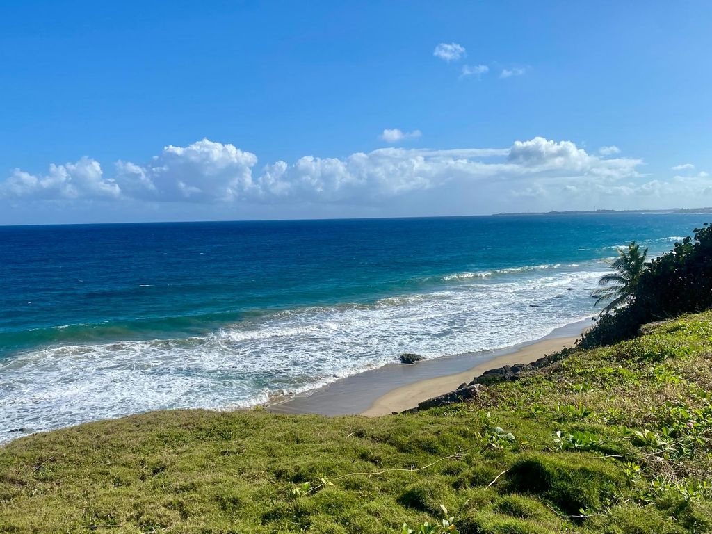Barrio Hato Abajo 06, Car,  Arecibo 00614 PR
