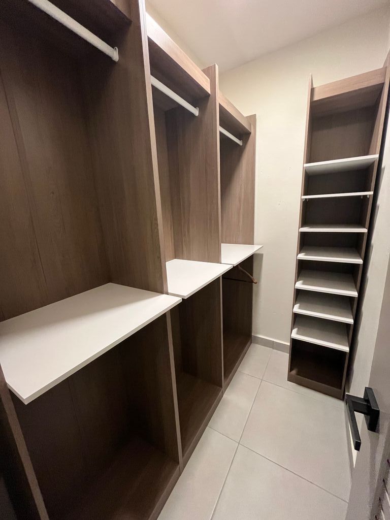 72, Urb. Riviera Court, Calle Ace Bayamon 00959 PR