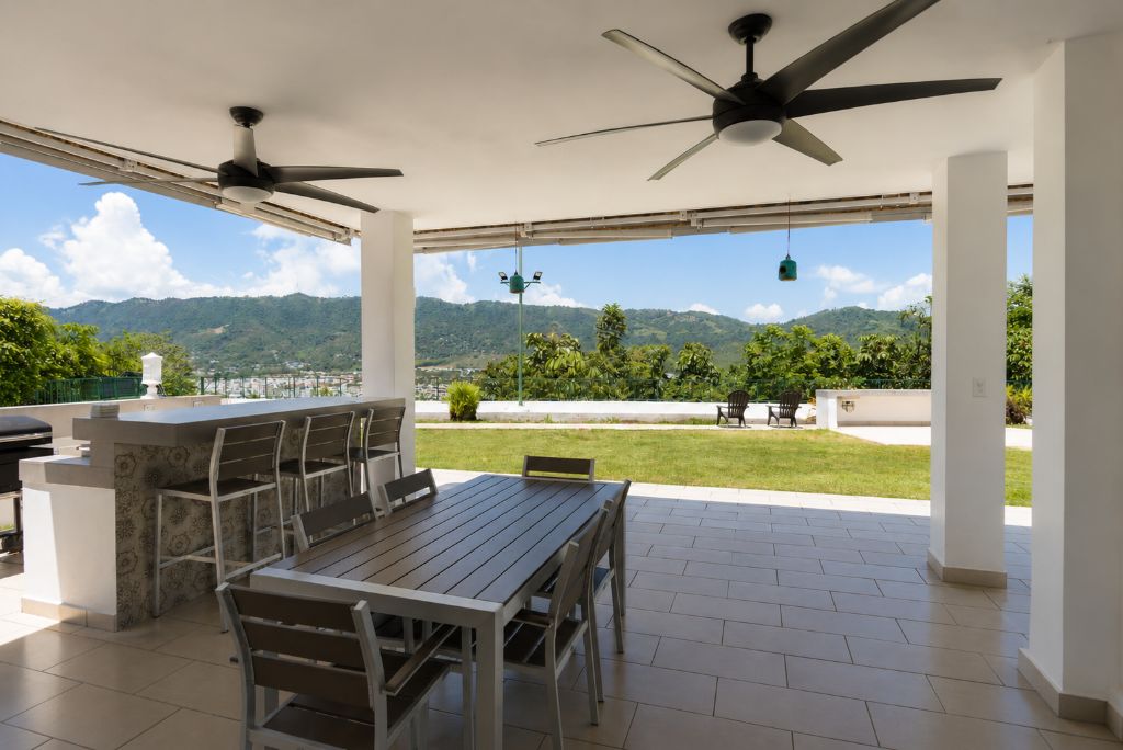 203 Los Altos , Ciudad Jardin, Gurabo - 36