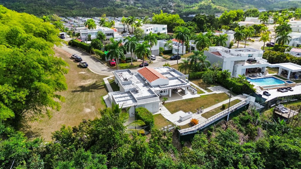 203 Los Altos , Ciudad Jardin, Gurabo - 3