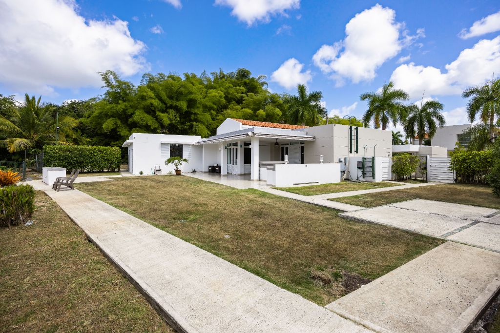 203 Los Altos , Ciudad Jardin, Gurabo - 34