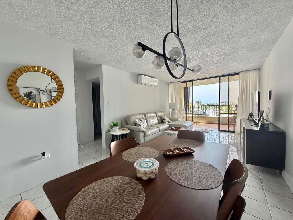 APT 1205, 690 Cesar Gonzalez, Parque De Las Fuentes, Rio Piedras, San Juan - 11