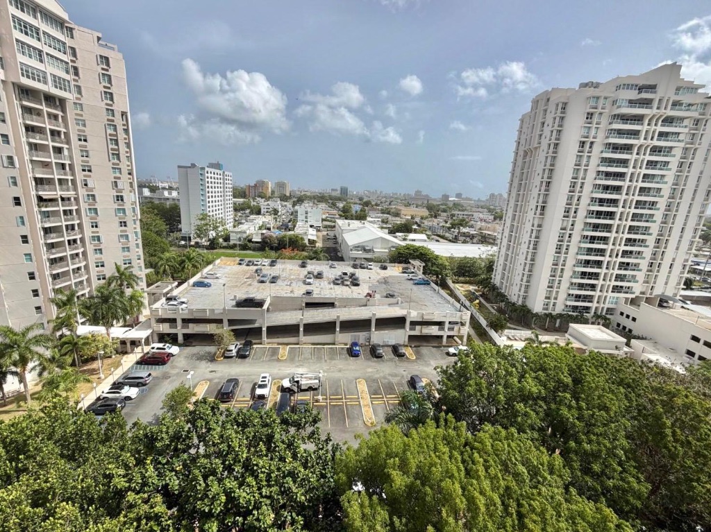 APT 1205, 690 Cesar Gonzalez, Parque De Las Fuentes, Rio Piedras, San Juan - 10