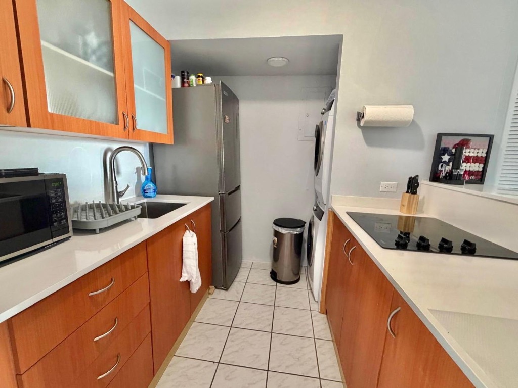 APT 1205, 690 Cesar Gonzalez, Parque De Las Fuentes, Rio Piedras, San Juan - 4
