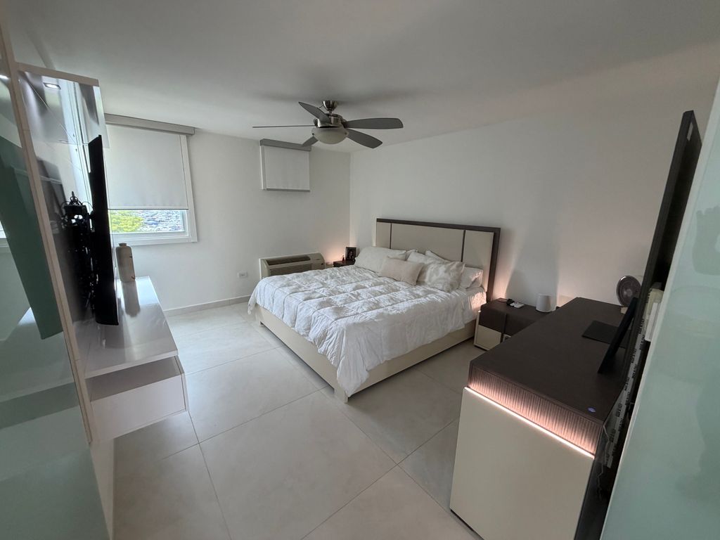 X-302, Gran Boulevard Los Prados, Islabella Los Prados Caguas 00727 PR