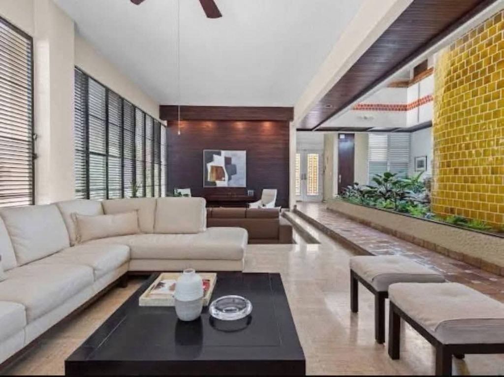 655, Calle Marti San Juan 00907 PR