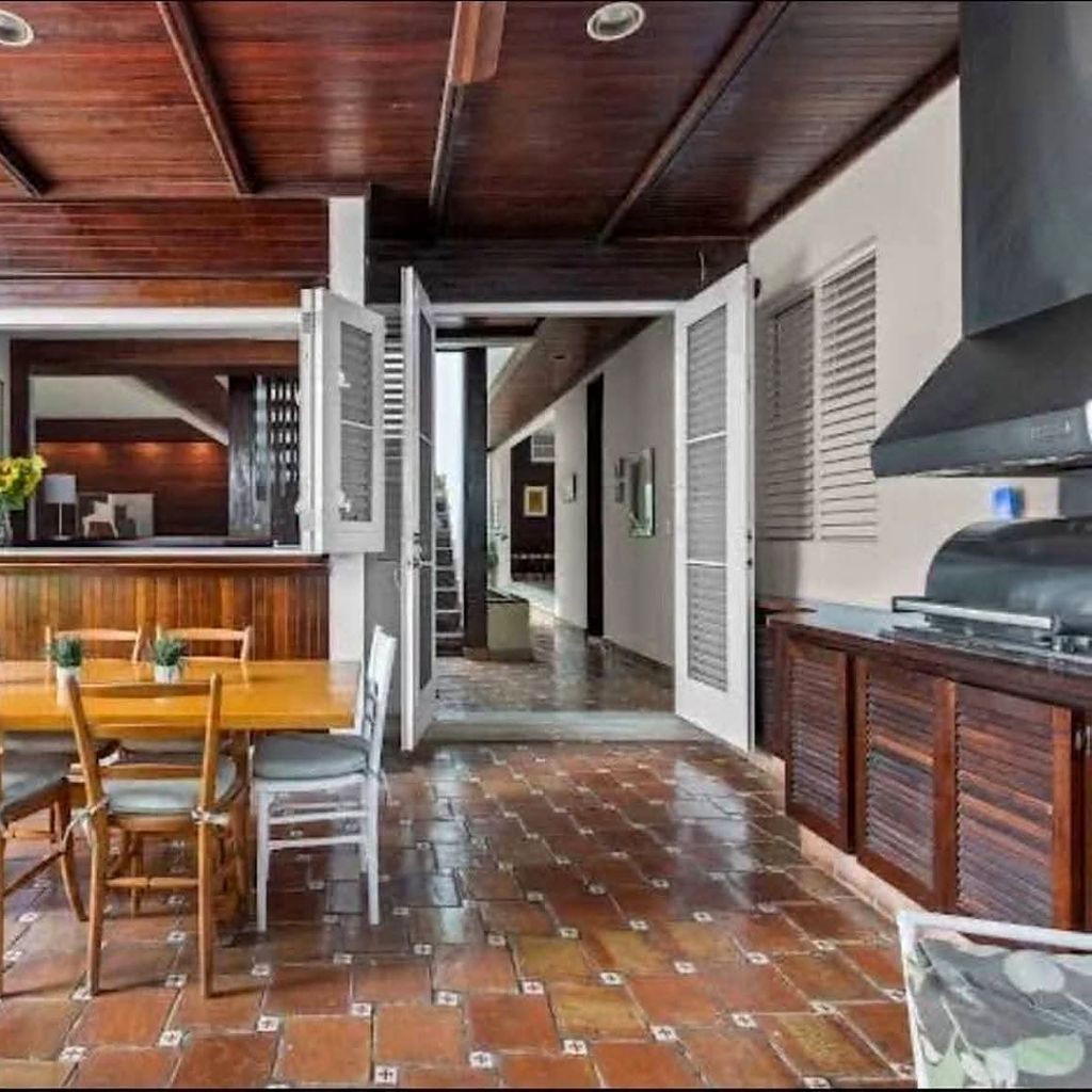 655, Calle José Martí, Urbanización Miramar, San Juan - 4