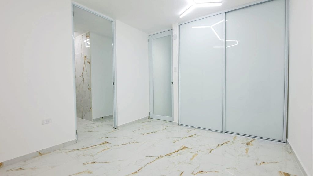 233, Ed 9 Calle Los Meritos Condominio Paseo Del Puerto Ponce 00728 PR