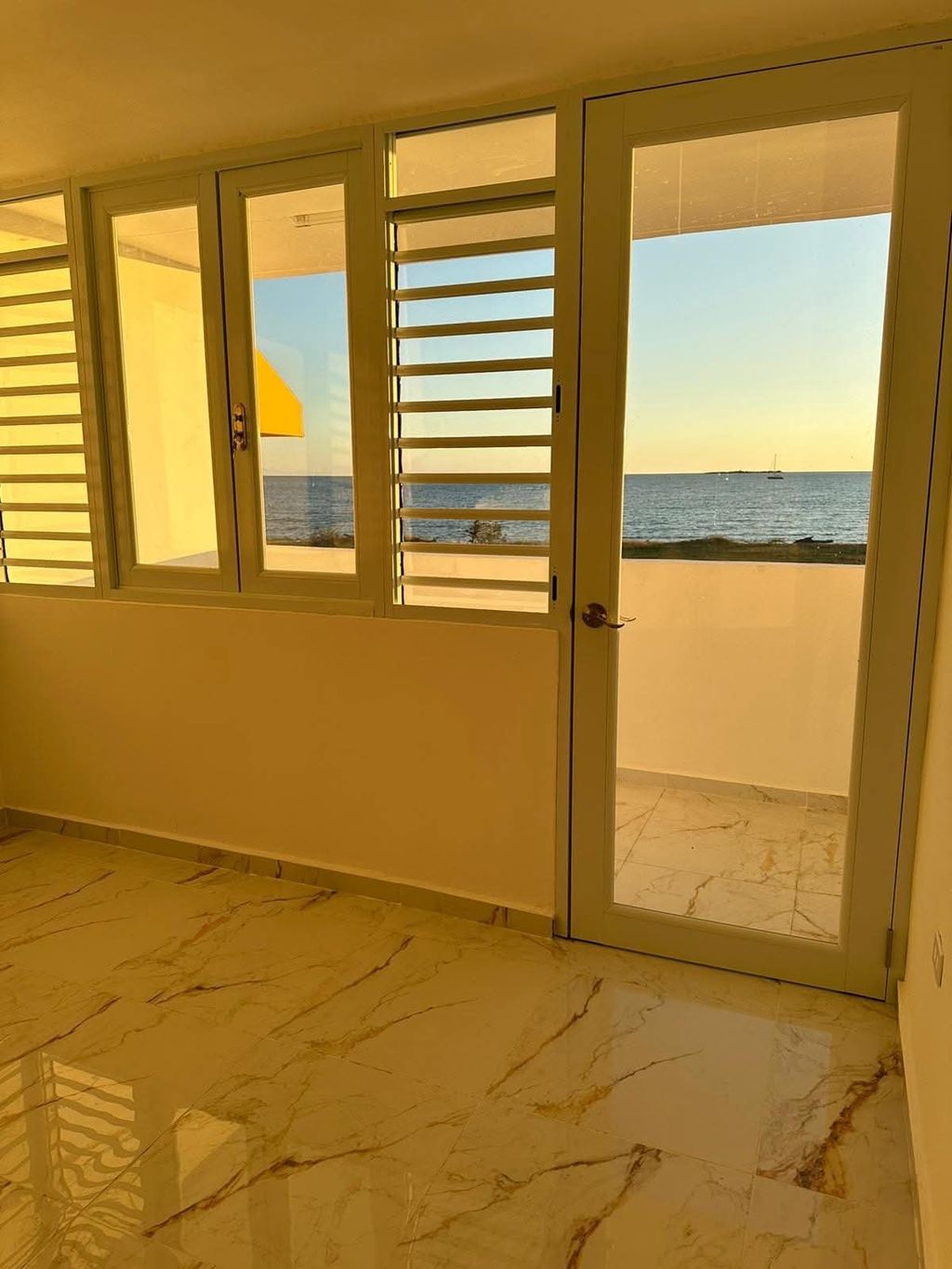 233, Ed 9 Calle Los Meritos Condominio Paseo Del Puerto Ponce 00728 PR