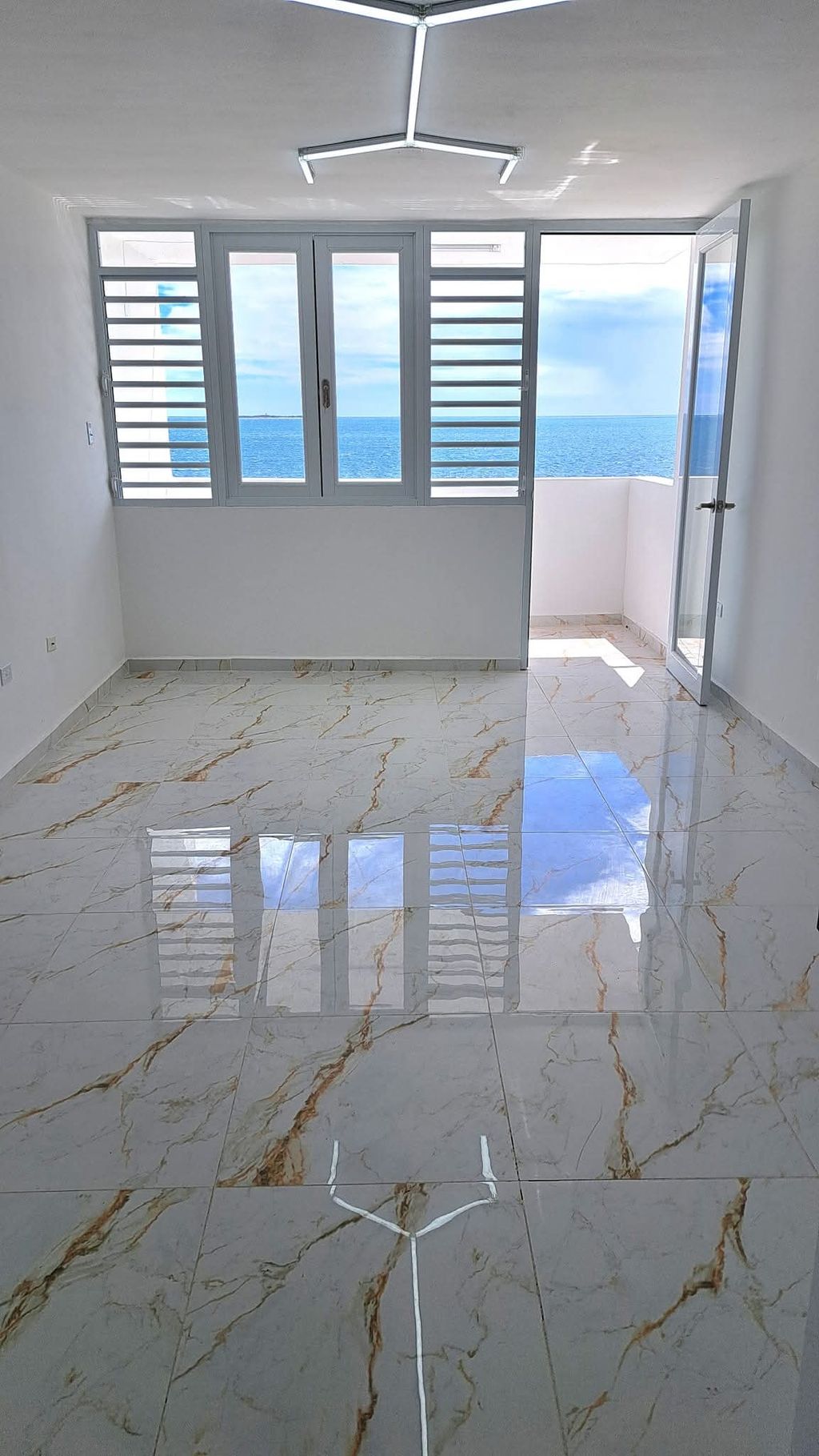 233, Calle Los Meritos Paseo Del Puerto Ponce 00728 PR