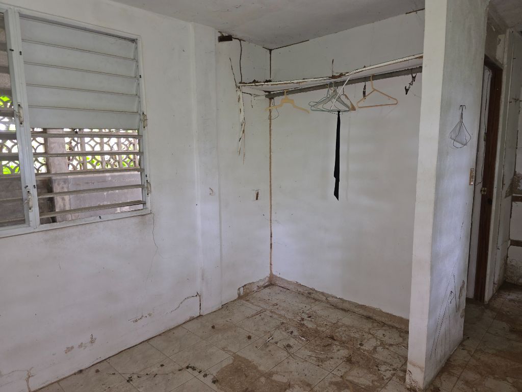 19, Calle Asuncion Ray Mundis, Barrio Santa Rosa Iii, Guaynabo - 16