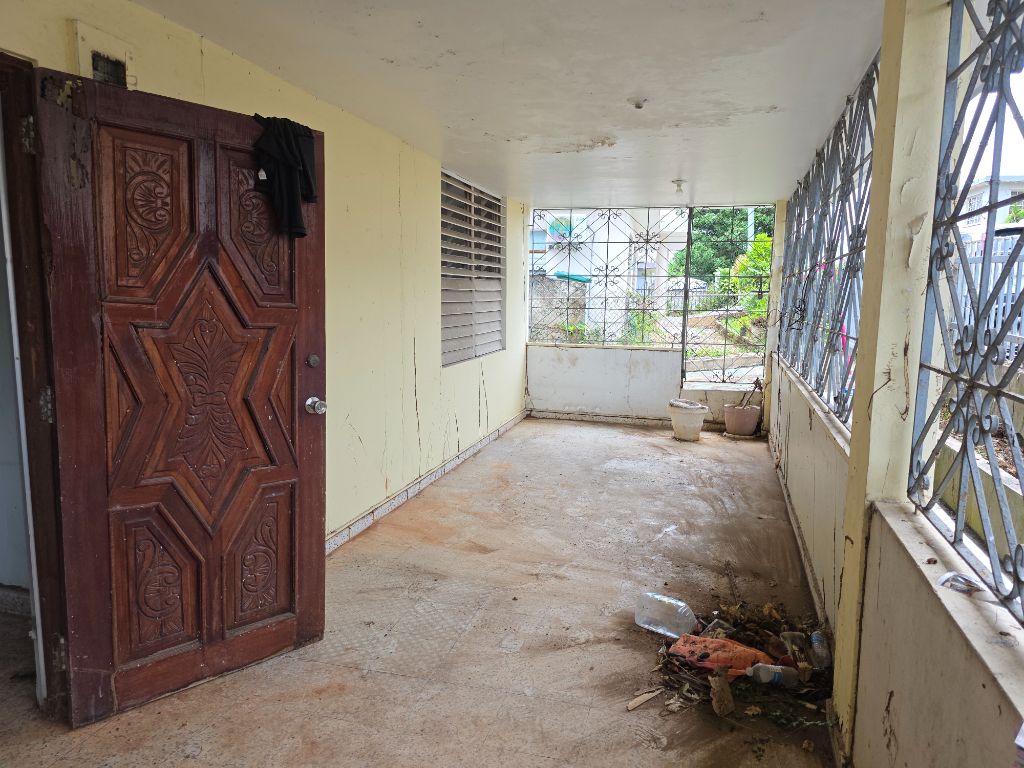 19, Calle Asuncion Ray Mundis, Barrio Santa Rosa Iii, Guaynabo - 18