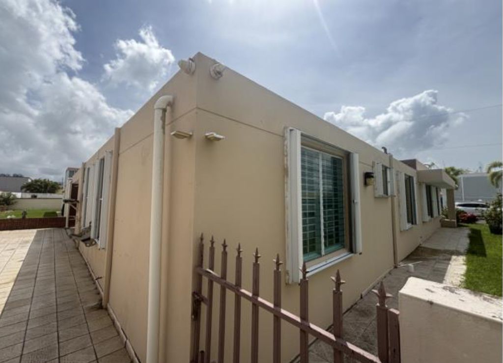 B-11, Calle Andros Las Piedras 00771 PR