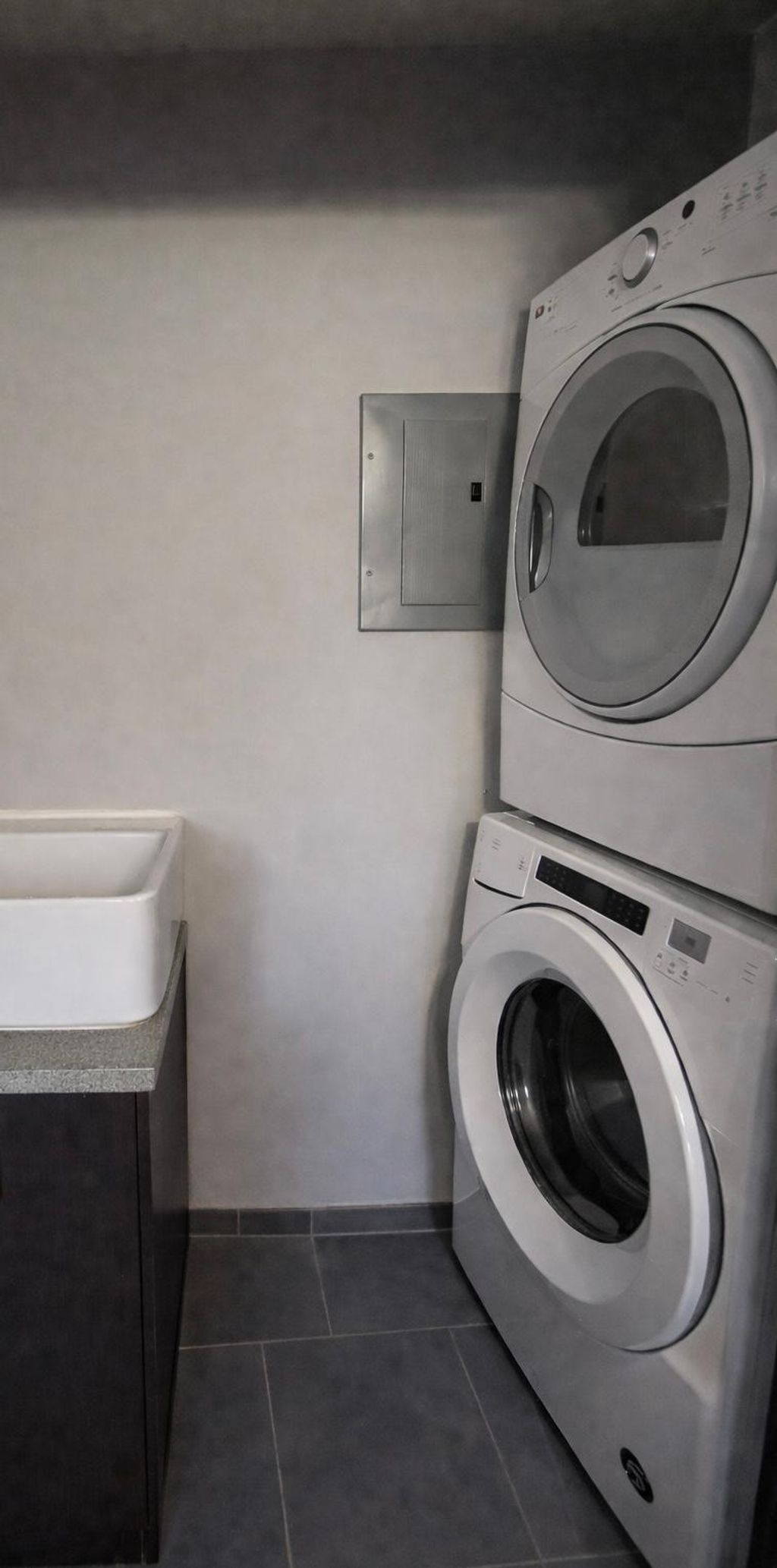 205, Paraiso Escondido Cabo Rojo 00622 PR