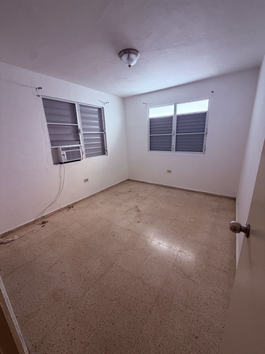 E16, 2, Urb. Reparto San Jose Gurabo 00778 PR