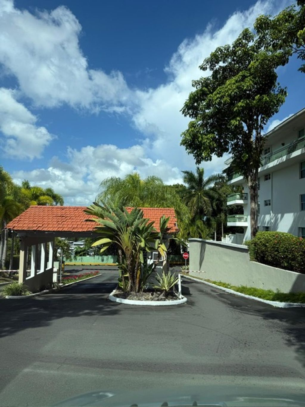bo frailes, cond la villa, Cond La Villa Garden  26 Carr 833  Guaynabo Pr 009 Guaynabo 00971 PR