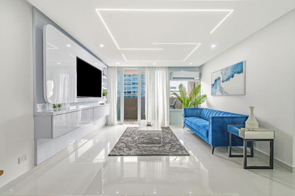 5757, Avenida Isla Verde Carolina 00979 PR