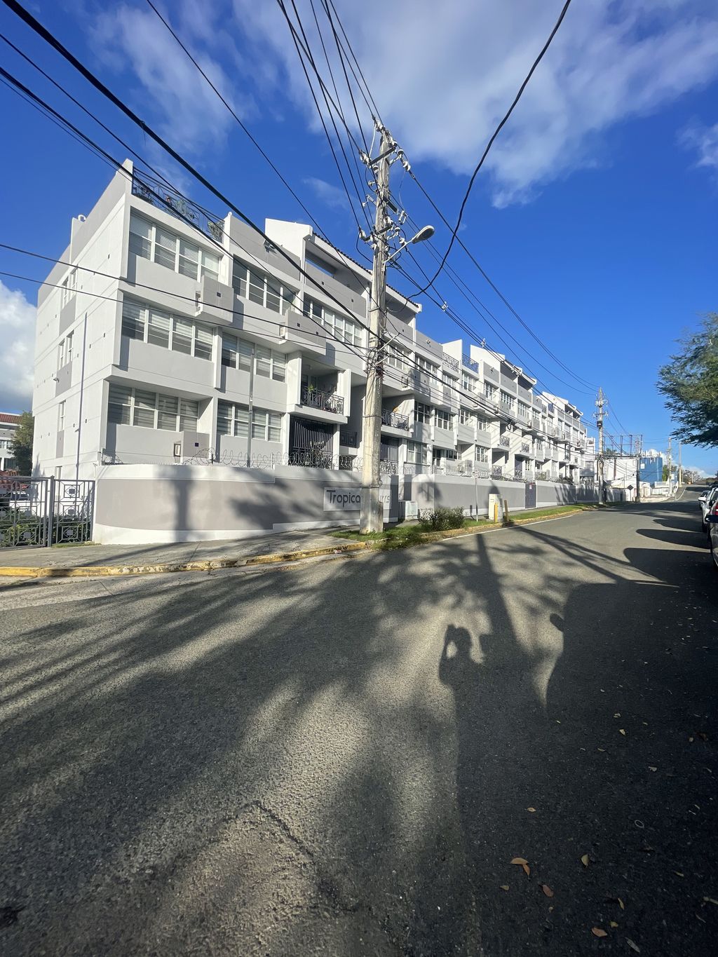 2503, Condominio Tropical Court San Juan 00926 PR