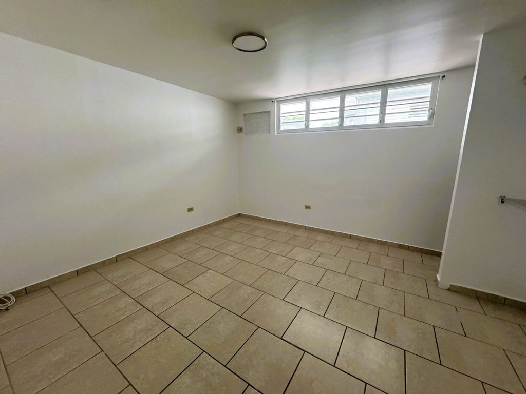 EE39 APARTAMENTO 2, Van Scoy, Rexville Bayamon 00957 PR