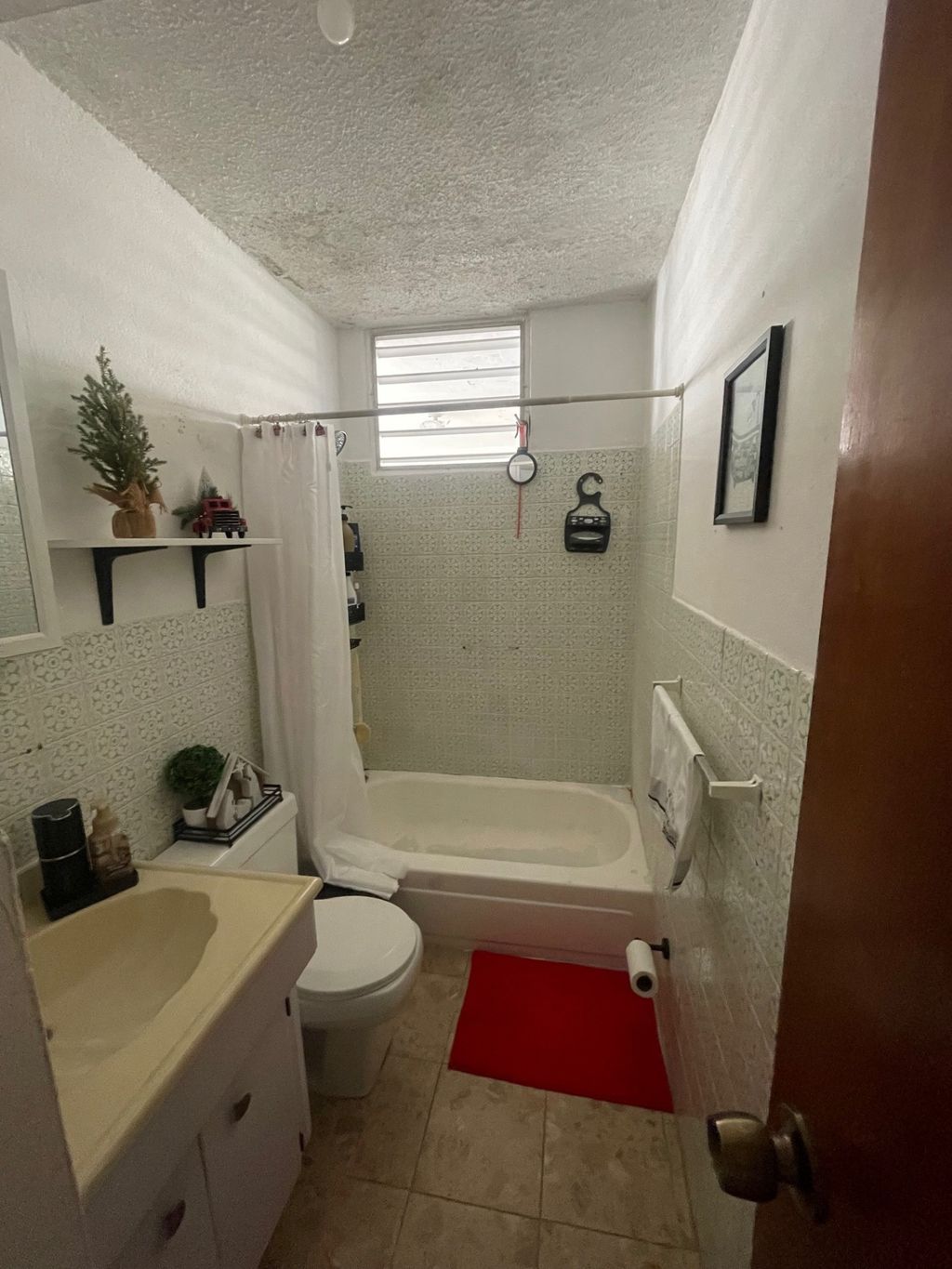 J3 , 6, Vista Monte Cidra 00739 PR